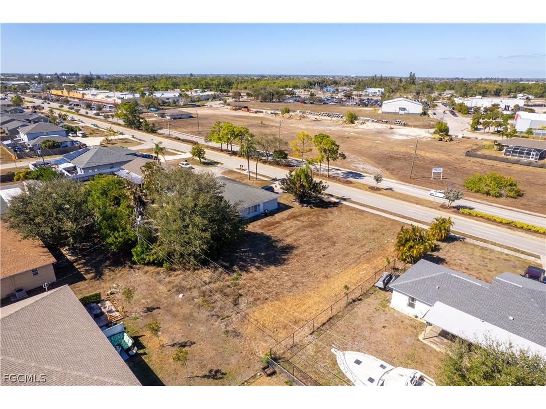 314 Hancock Bridge Parkway Cape Coral FL 33990 2026003911 image5