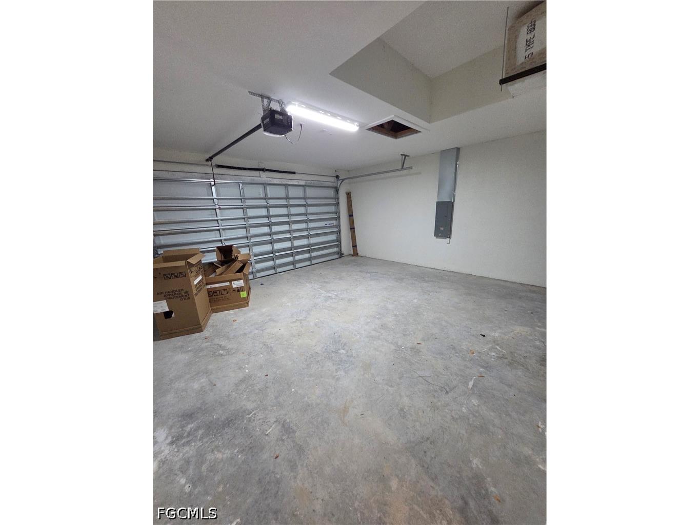 314 NW 20th Terrace Cape Coral FL 33993 2025000669 image21
