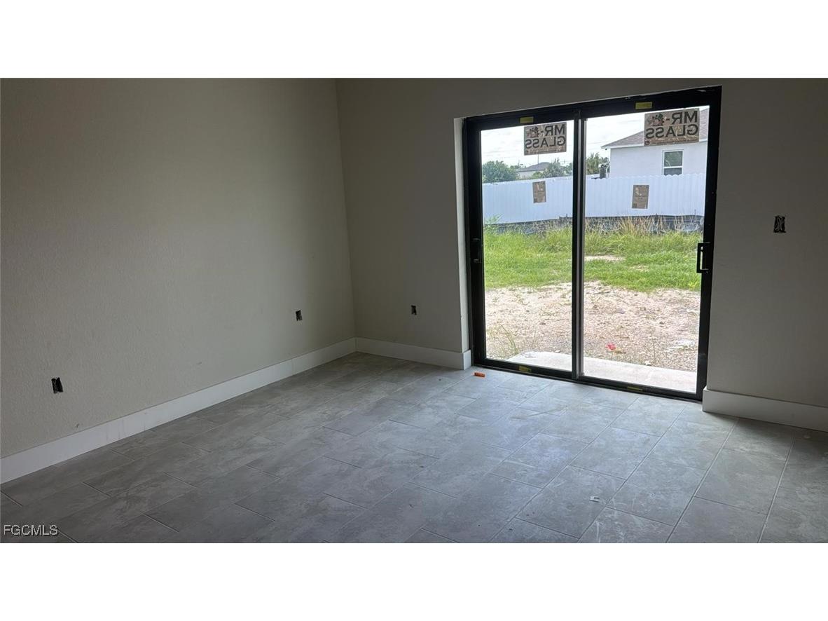 314 NW 20th Terrace Cape Coral FL 33993 2025000669 image6