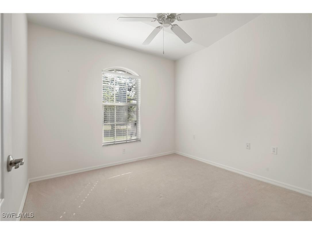 314 Newport Drive #1605 Naples FL 34114 225075826 image17