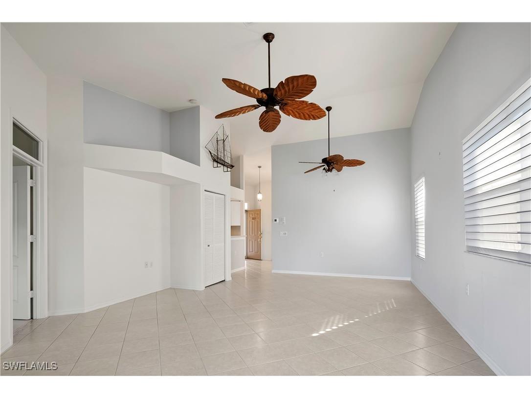 314 Newport Drive #1605 Naples FL 34114 225075826 image3