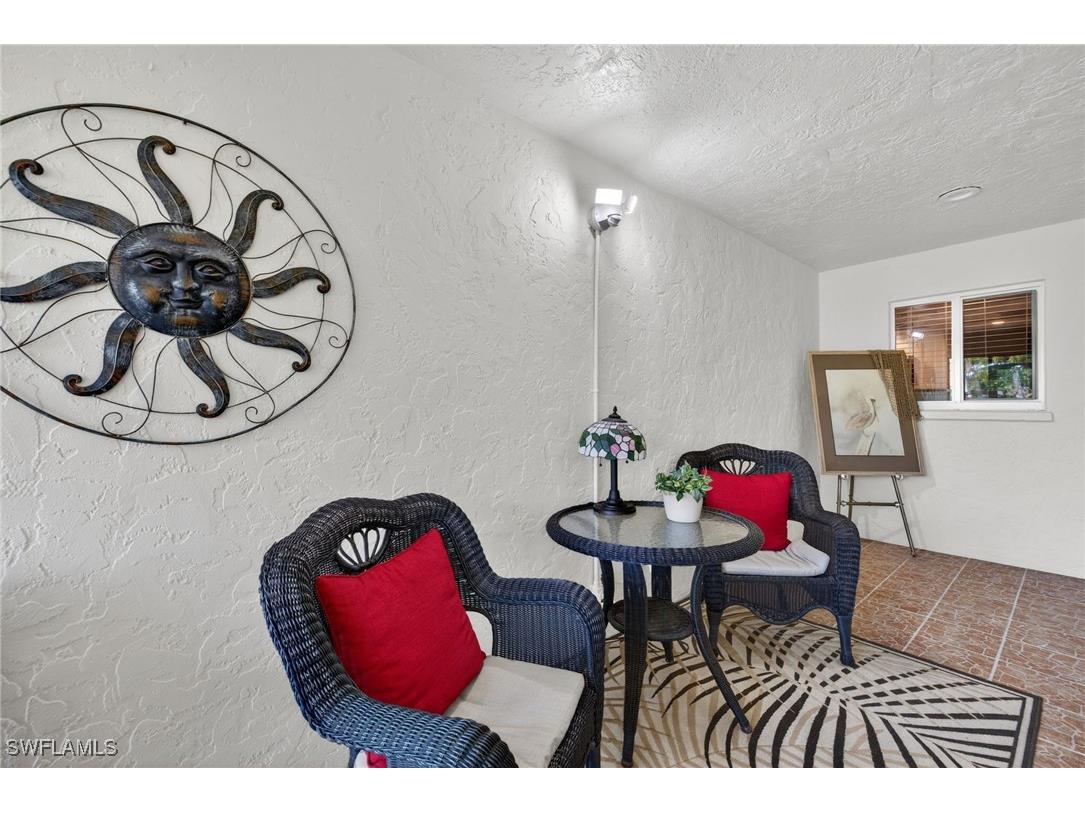 314 Reynolds Court Naples FL 34112 225081305 image3