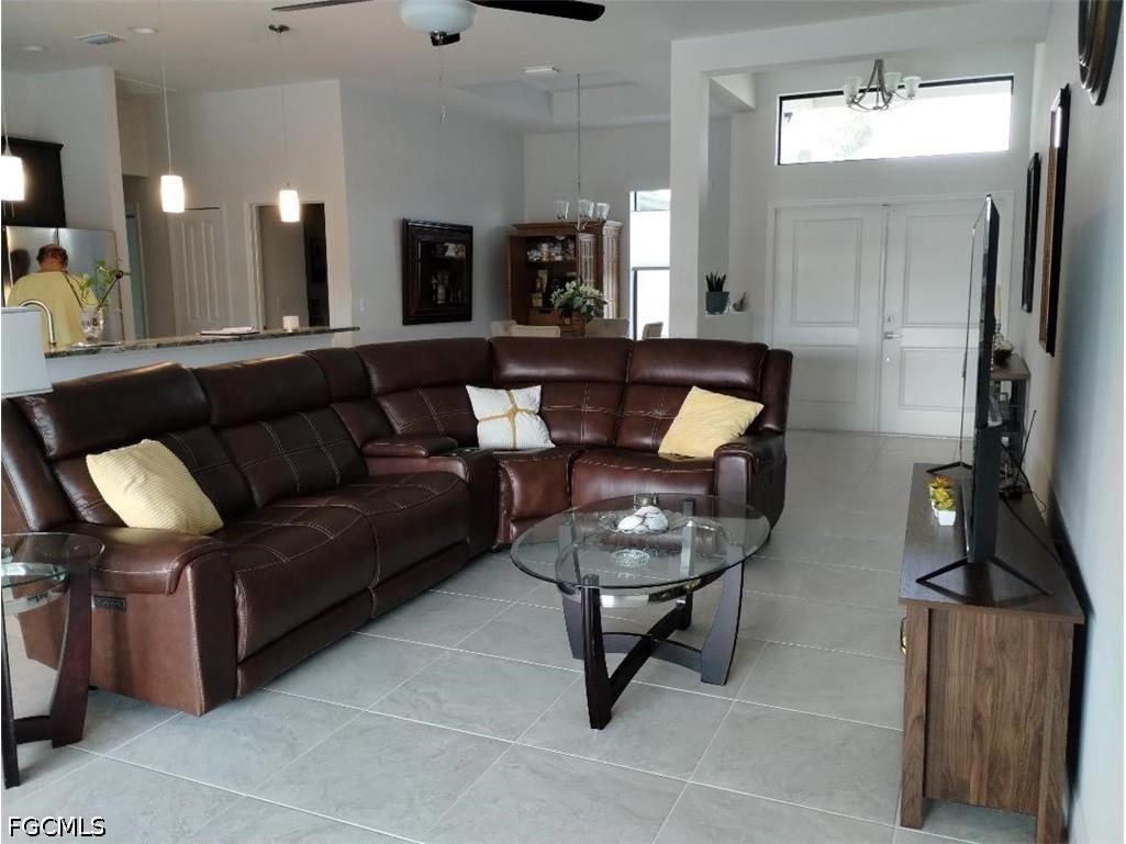 314 SE 15th Terrace Cape Coral FL 33990 2026020566 image8