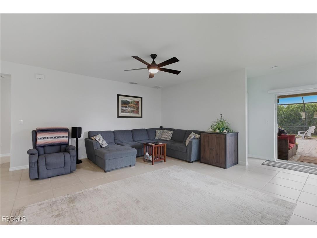 314 SE Van Loon Terrace Cape Coral FL 33990 2025016123 image3