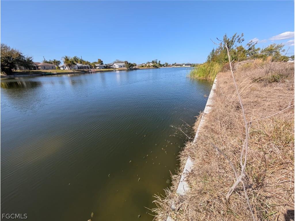 314 SW 21st Avenue Cape Coral FL 33991 2026012677 image3