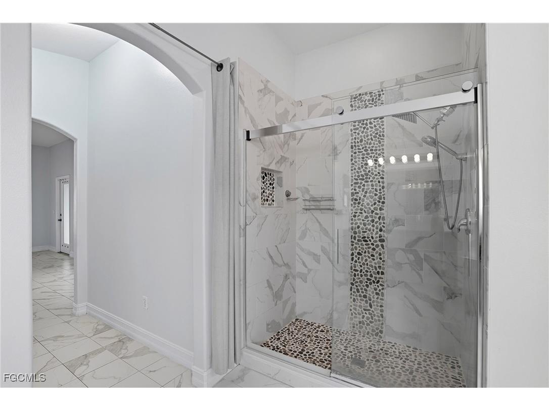 314 SW 26th Place Cape Coral FL 33991 2025009682 image13