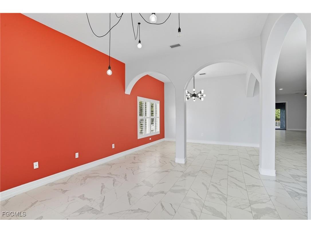 314 SW 26th Place Cape Coral FL 33991 2025009682 image3