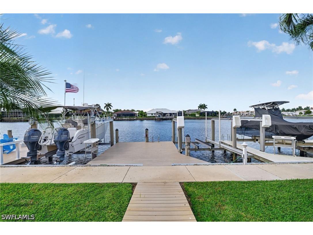 314 Stella Maris Drive S Naples FL 34114 226020632 image2
