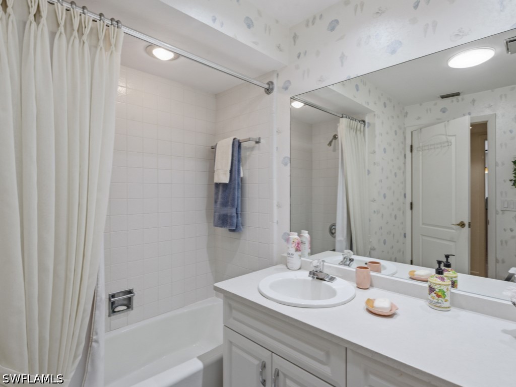 314 Torrey Pines Point Naples FL 34113 226016442 image16