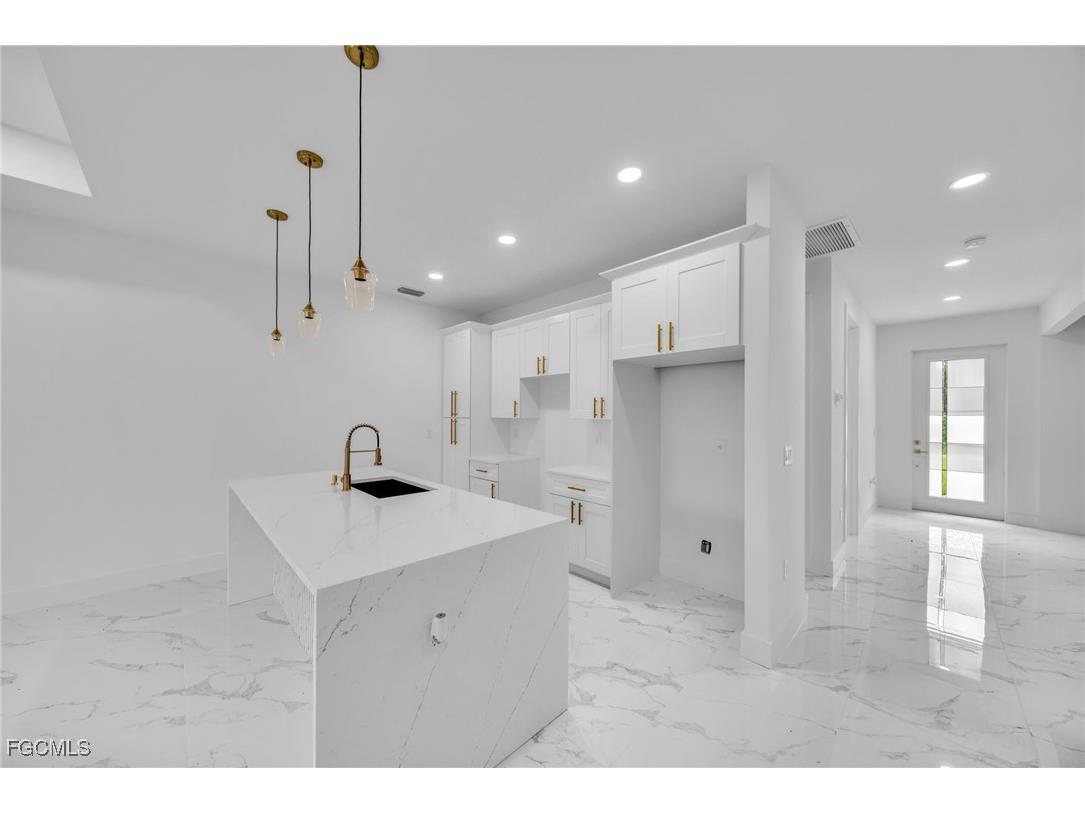 314 Urbana Street Lehigh Acres FL 33972 2025024138 image14