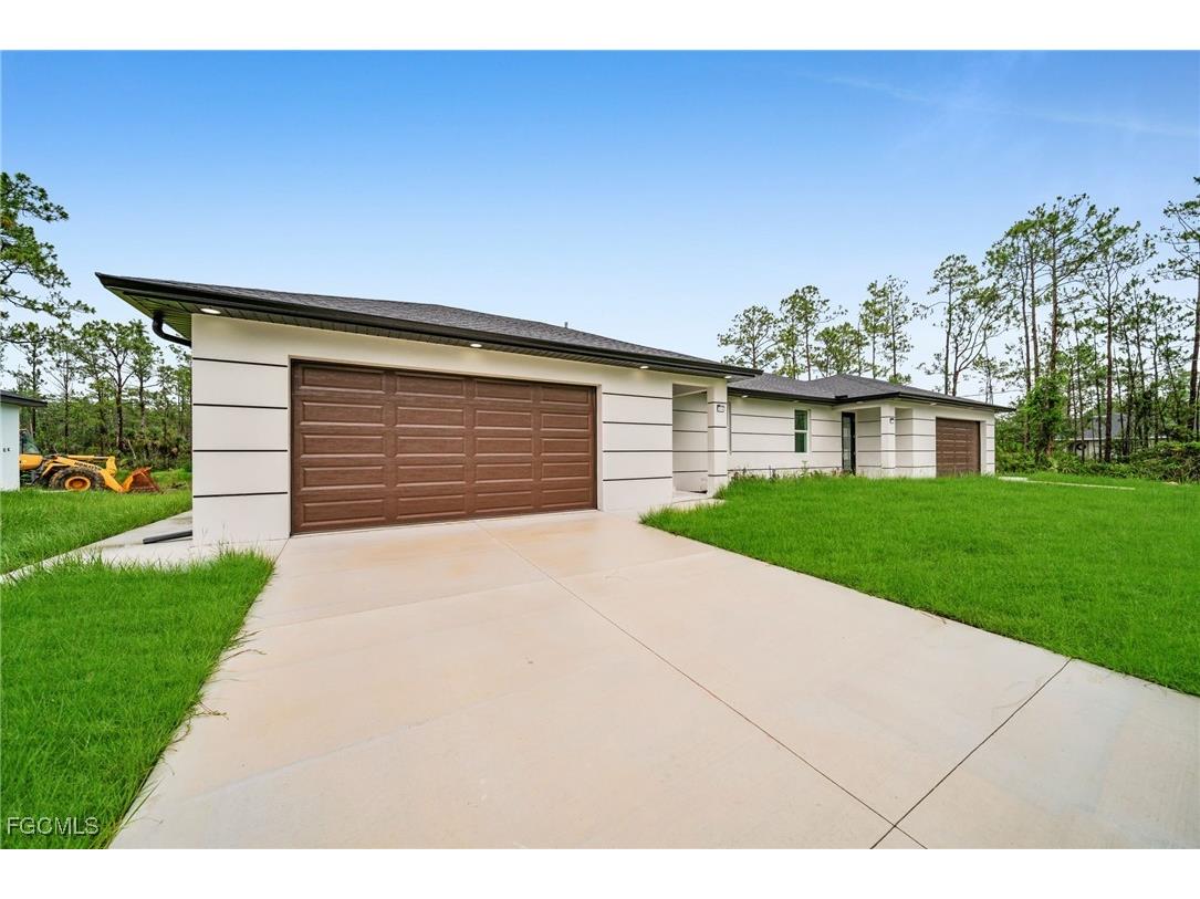 314 Urbana Street Lehigh Acres FL 33972 2025024138 image2