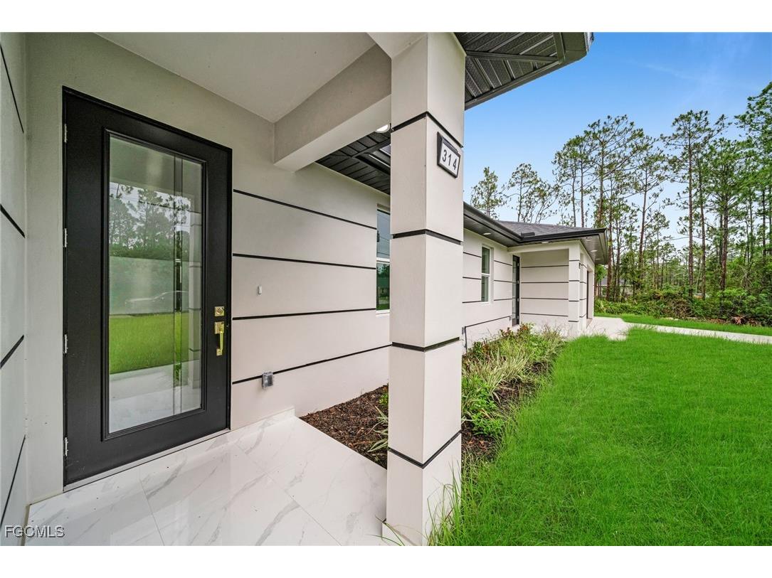 314 Urbana Street Lehigh Acres FL 33972 2025024138 image3
