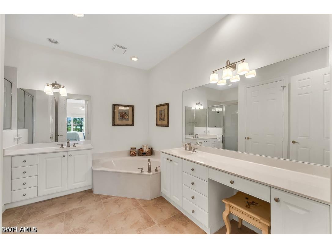 3141 Aviamar Circle #103 Naples FL 34114 226020100 image13