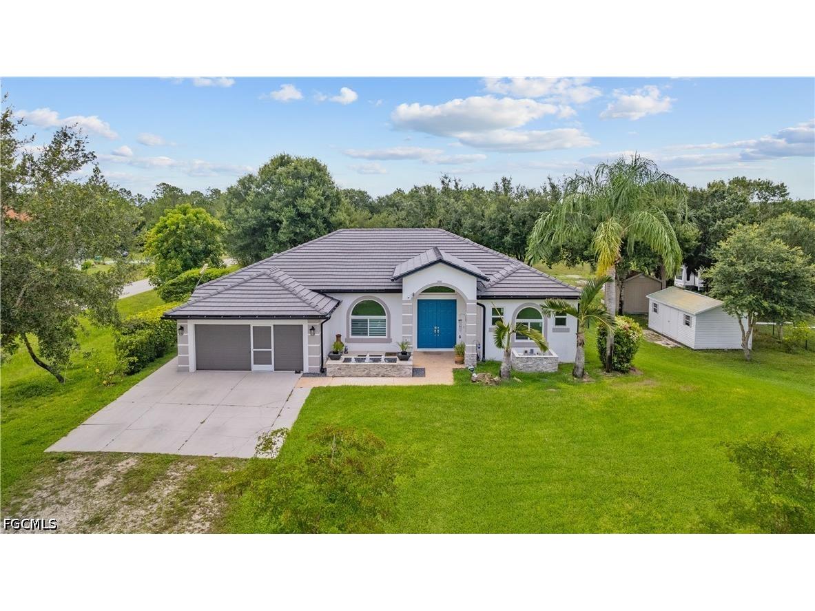 3142 66th Avenue NE Naples FL 34120 2026026884 image1