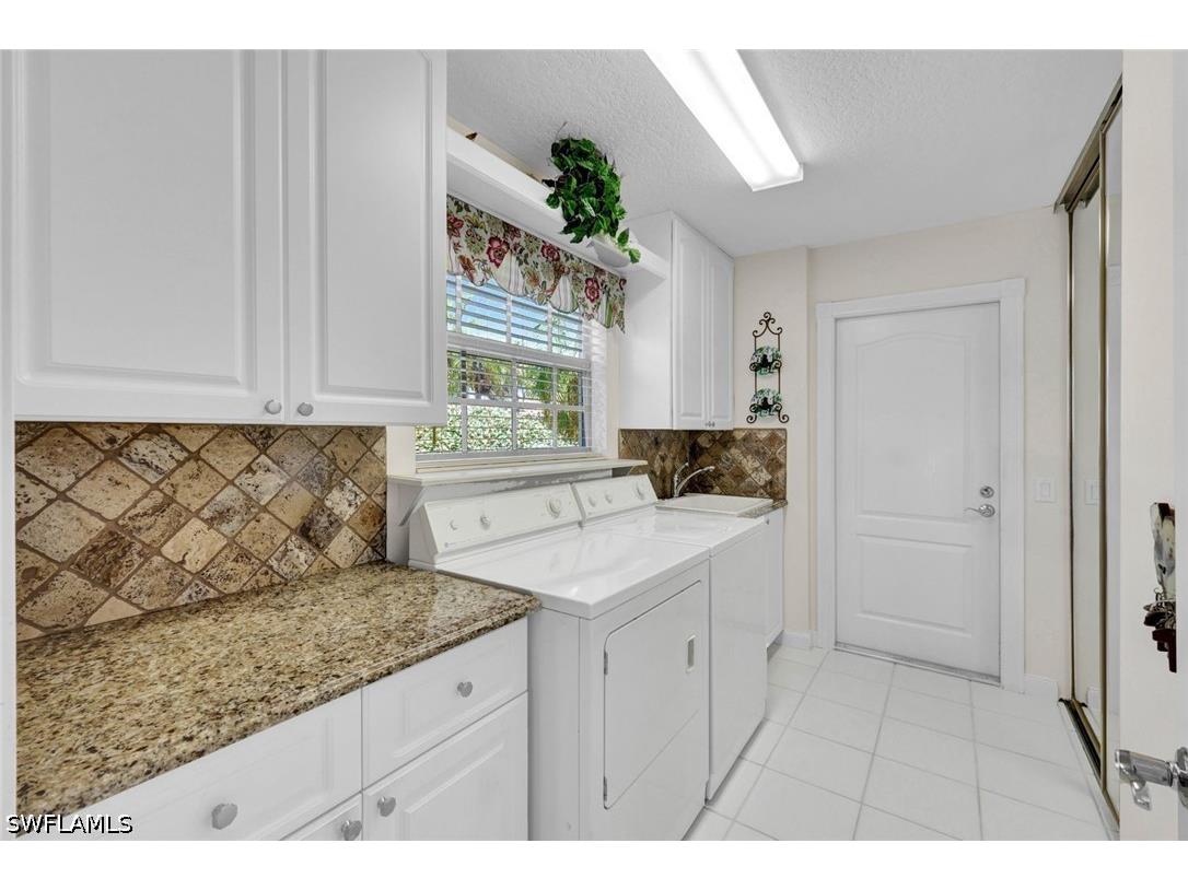 3142 Andorra Court Naples FL 34109 226019341 image11