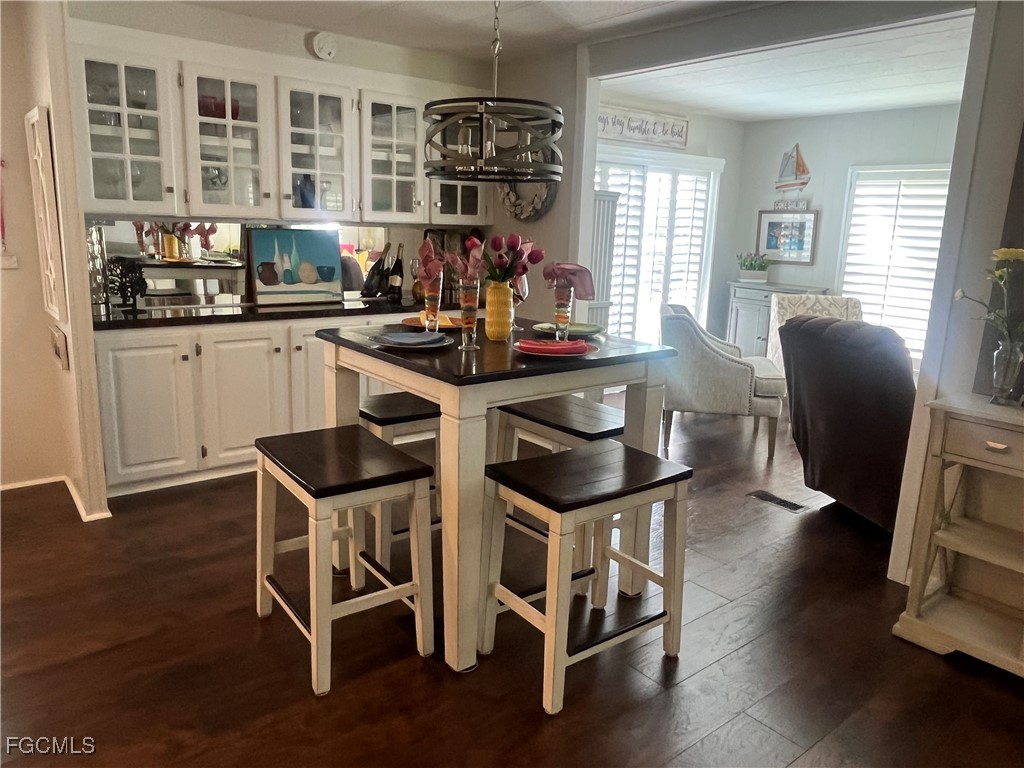 3142 Mercury Lane North Fort Myers FL 33903 2025012048 image11