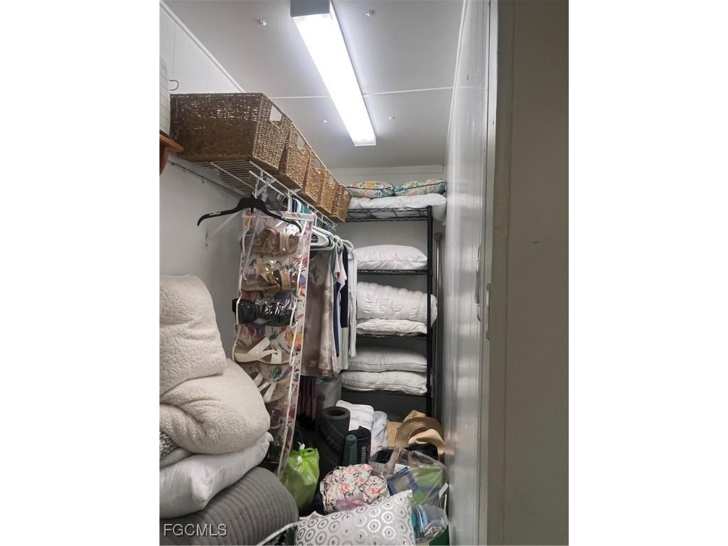 3142 Mercury Lane North Fort Myers FL 33903 2025012048 image20