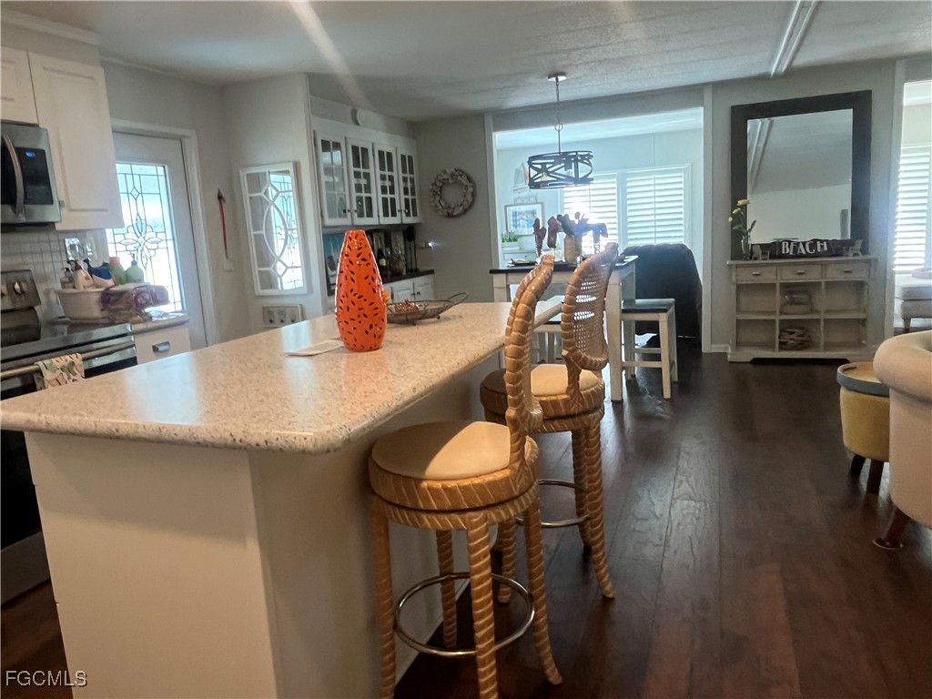 3142 Mercury Lane North Fort Myers FL 33903 2025012048 image23