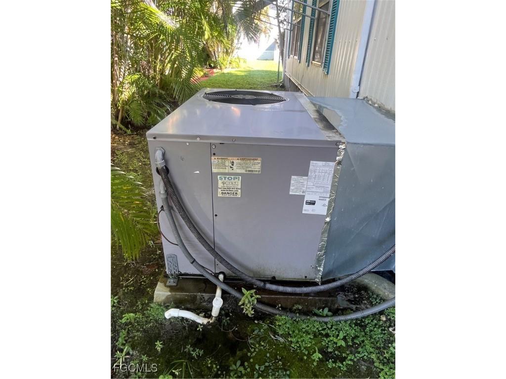 3142 Mercury Lane North Fort Myers FL 33903 2025012048 image29