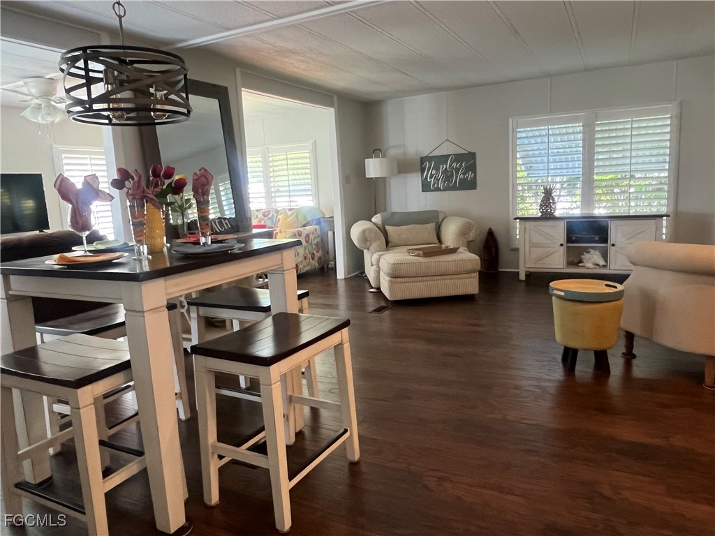 3142 Mercury Lane North Fort Myers FL 33903 2025012048 image9