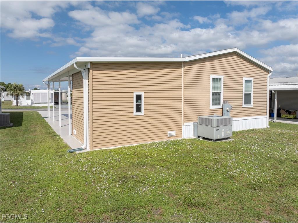 3145 Venus Lane North Fort Myers FL 33903 2025016329 image25