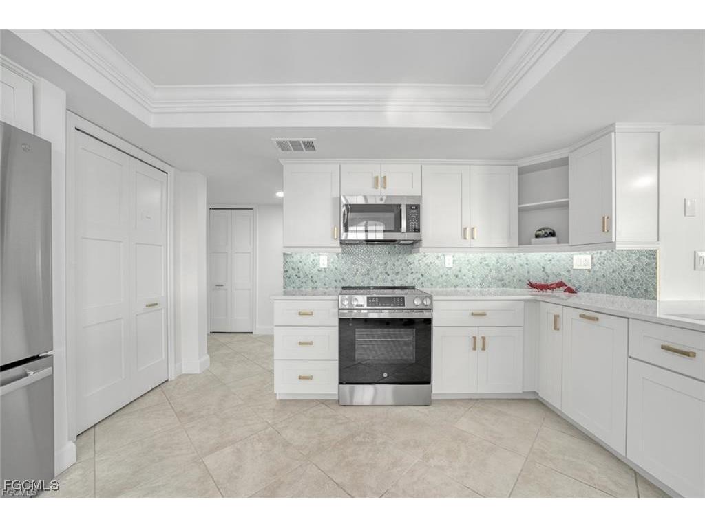 3145 W Gulf Drive #102 Sanibel FL 33957 2025013789 image20