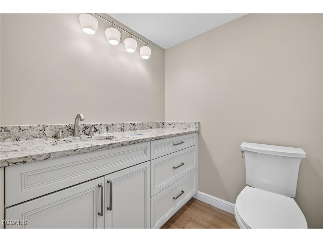 3145 W Gulf Drive #201 Sanibel FL 33957 2025018452 image24