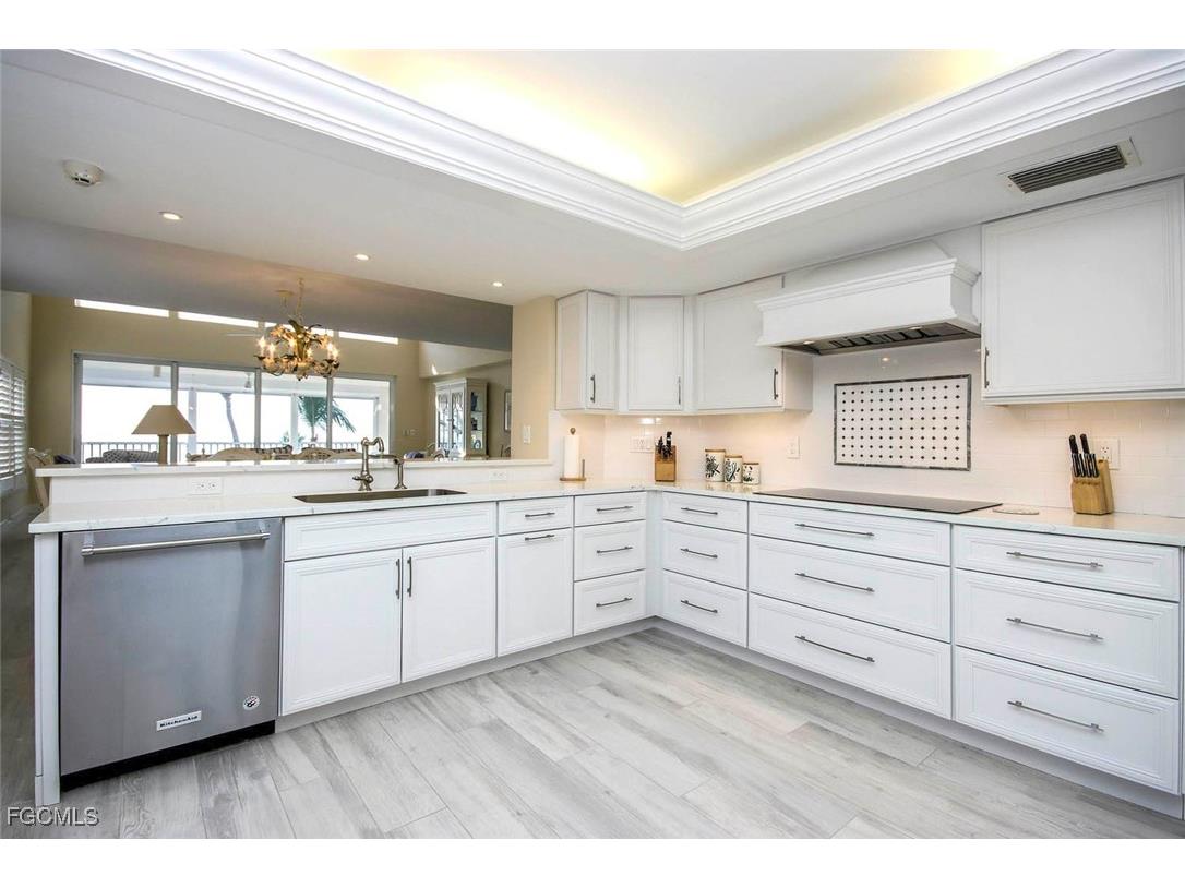 3145 W Gulf Drive #205 Sanibel FL 33957 2025022426 image11