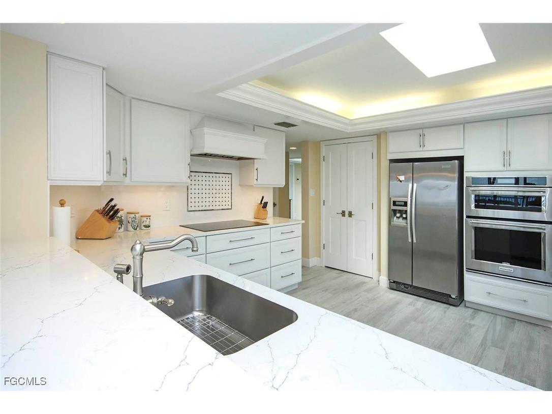 3145 W Gulf Drive #205 Sanibel FL 33957 2025022426 image13