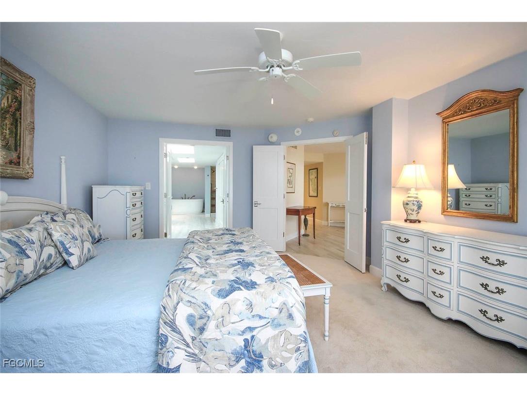 3145 W Gulf Drive #205 Sanibel FL 33957 2025022426 image17