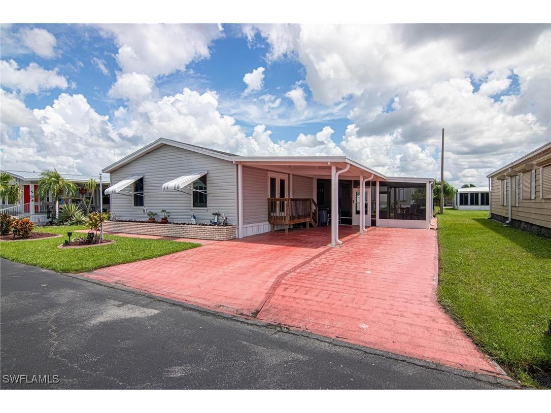 3146 Longview Drive North Fort Myers FL 33917 225031885 image1