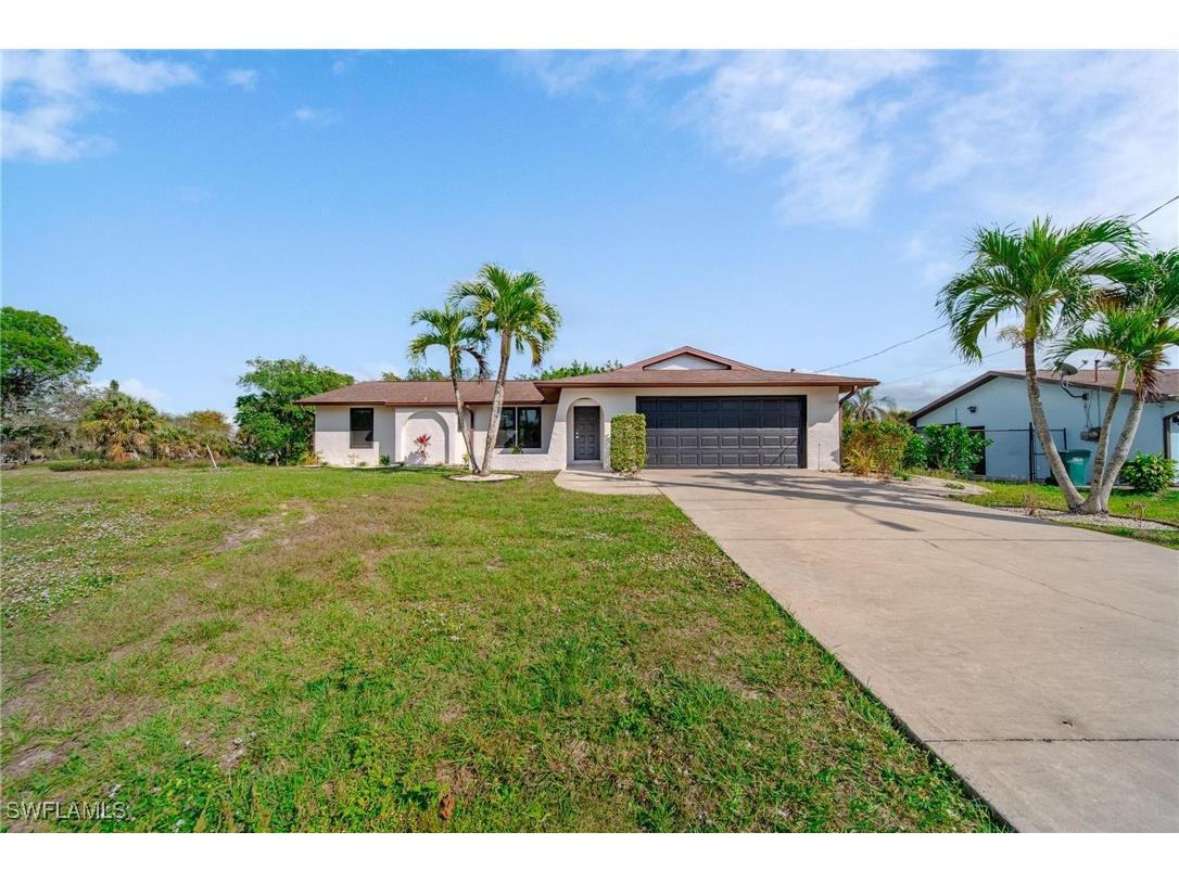 3148 44th Street SW Naples FL 34116 225014947 image1