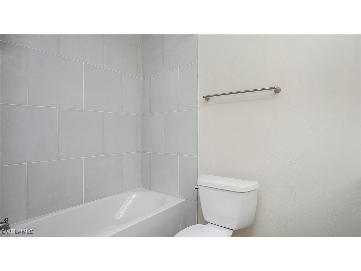 3148 Apache Street Fort Myers FL 33916 225052636 image42