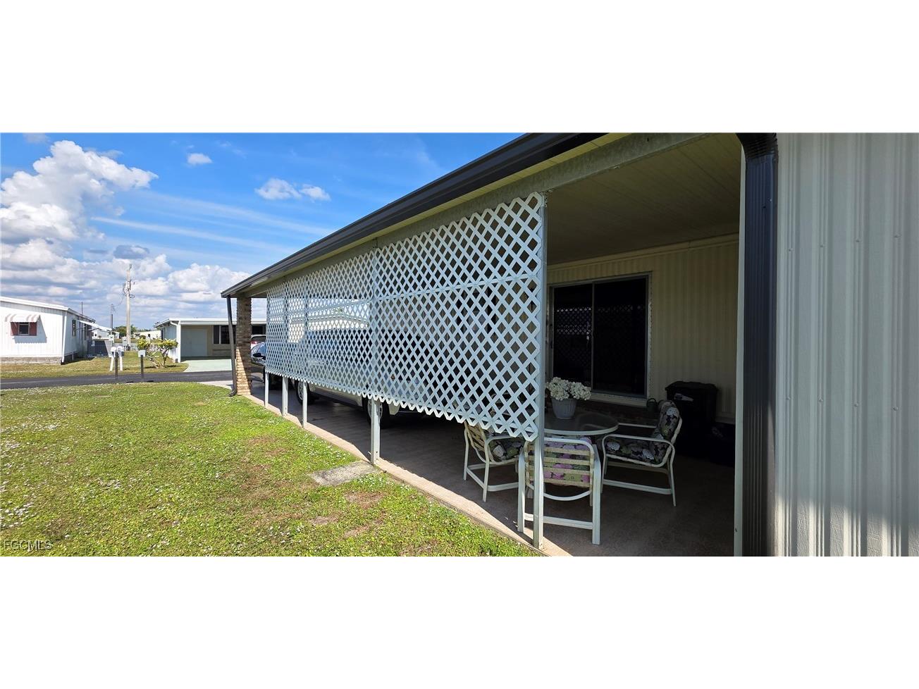 3148 Indian Village Lane North Fort Myers FL 33917 2025021570 image3