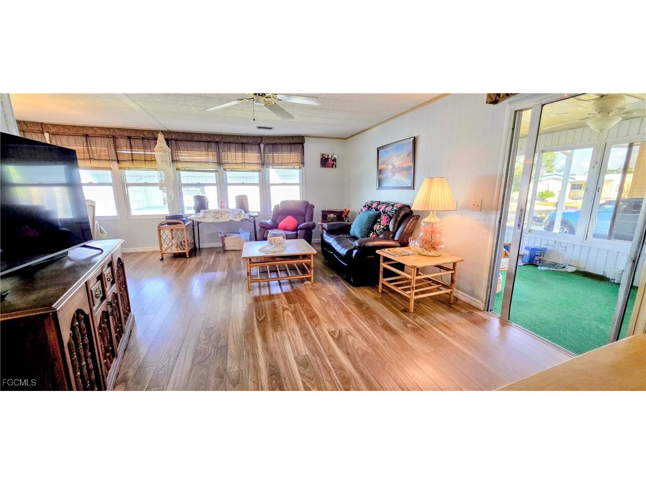 3148 Indian Village Lane North Fort Myers FL 33917 2025021570 image7