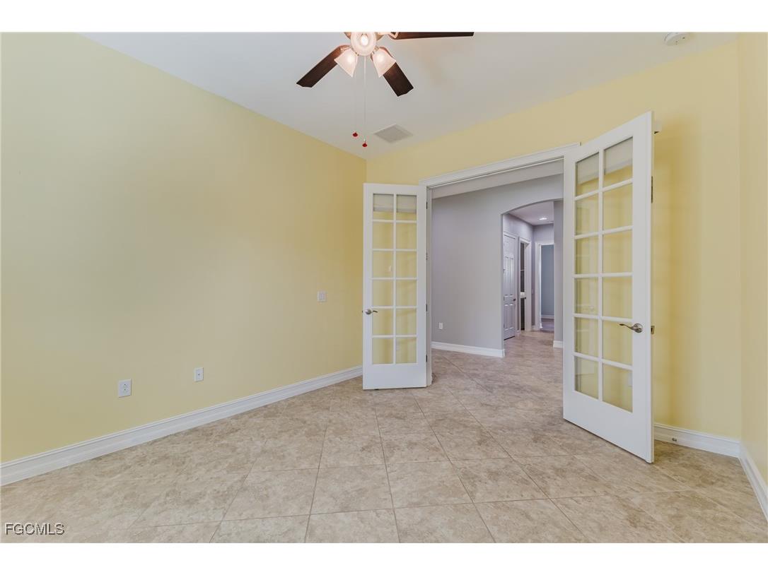 3149 Amadora Circle Cape Coral FL 33909 2025015958 image20