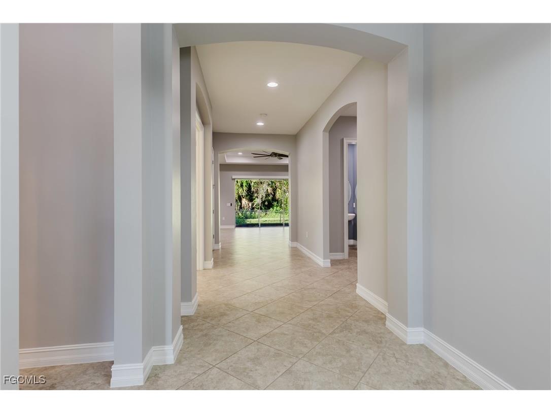 3149 Amadora Circle Cape Coral FL 33909 2025015958 image6