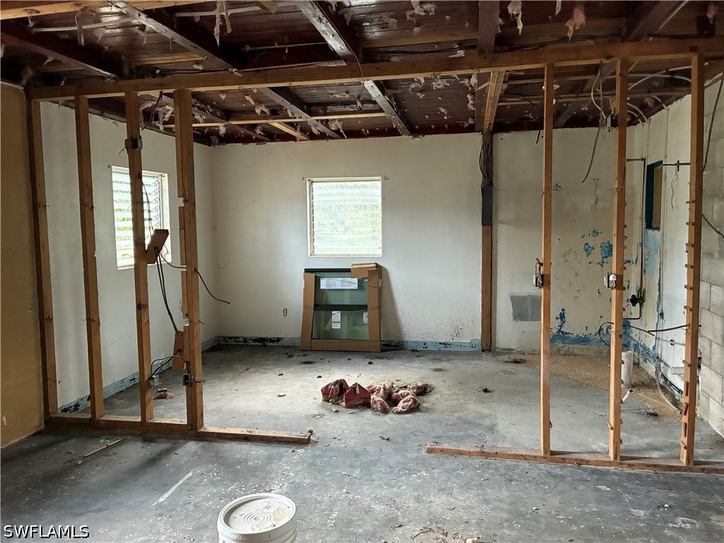 315 Buena Vista Boulevard Fort Myers FL 33905 226015666 image6