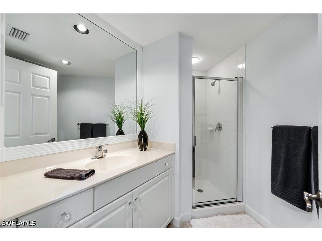 315 Dunes Blvd #T-01 Naples FL 34110 225083296 image16