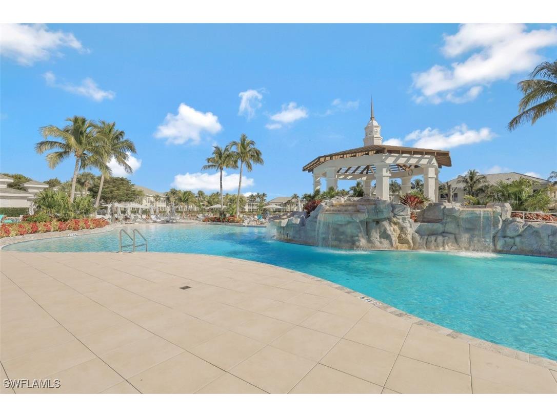 315 Dunes Boulevard #201 Naples FL 34110 225071752 image28