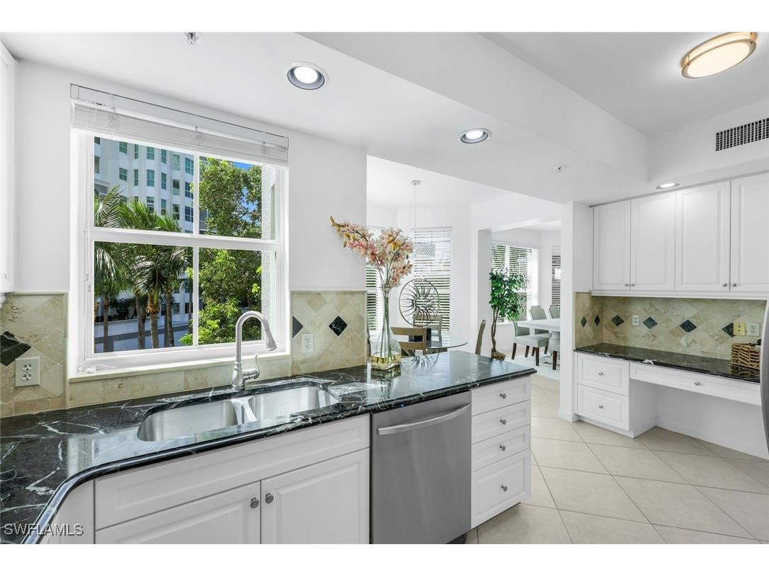 315 Dunes Boulevard #201 Naples FL 34110 225071752 image6