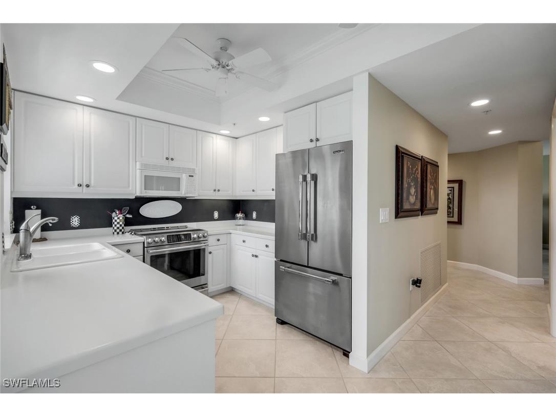 315 Dunes Boulevard #307 Naples FL 34110 225046306 image11