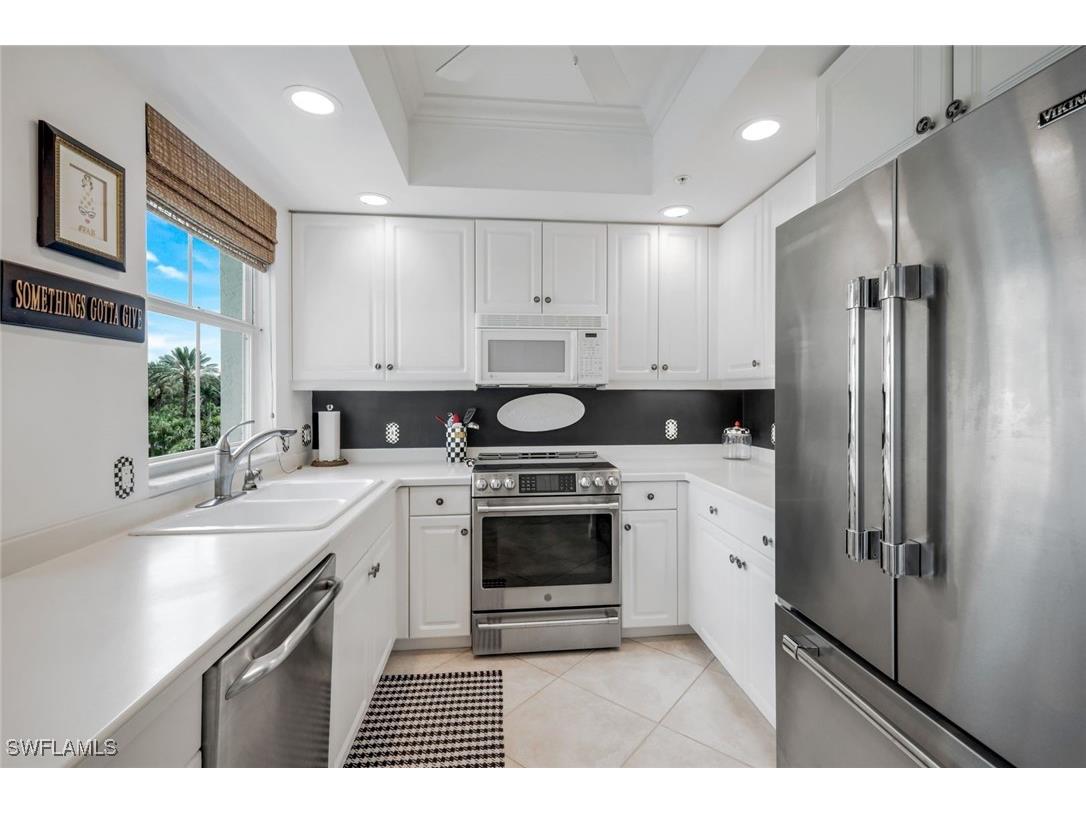 315 Dunes Boulevard #307 Naples FL 34110 225046306 image12