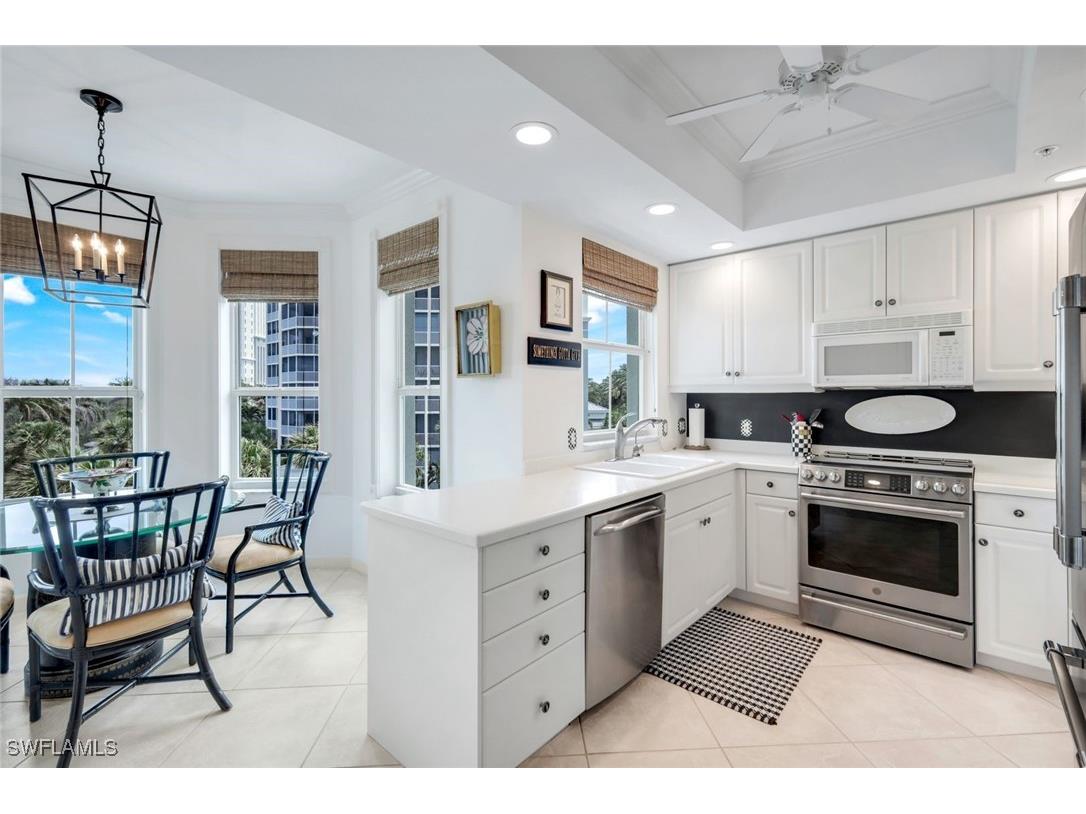 315 Dunes Boulevard #307 Naples FL 34110 225046306 image14