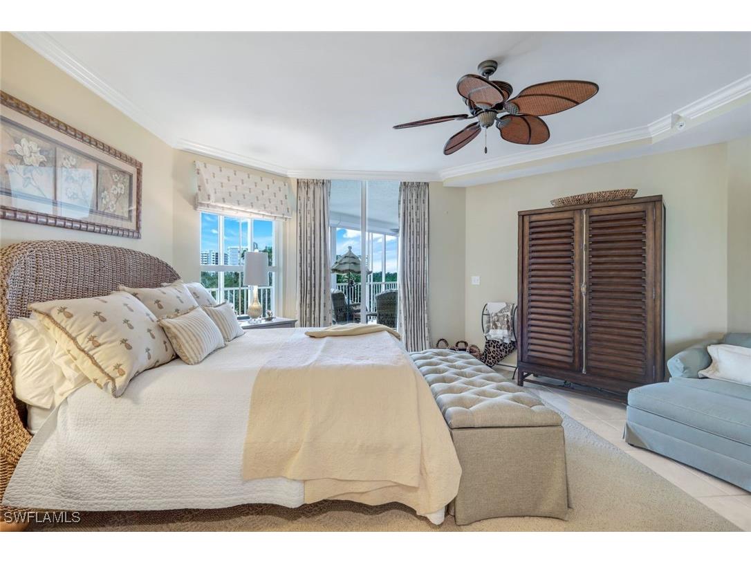 315 Dunes Boulevard #307 Naples FL 34110 225046306 image18