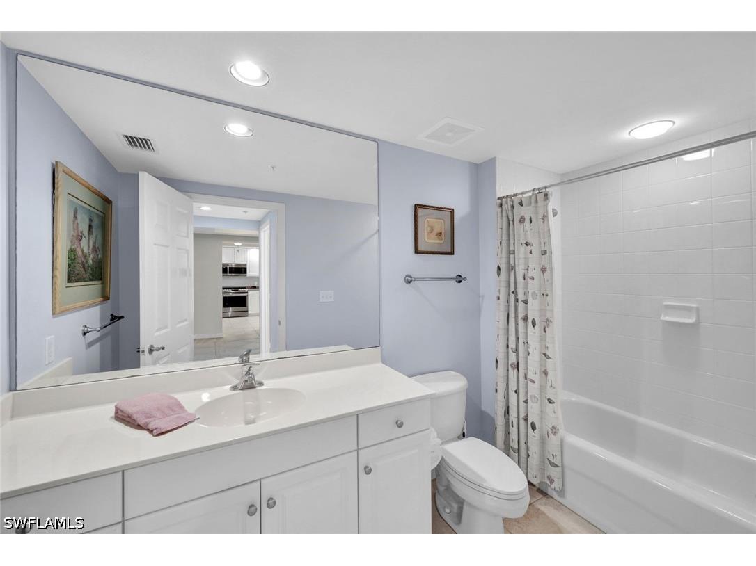 315 Dunes Boulevard #404 Naples FL 34110 226018405 image12