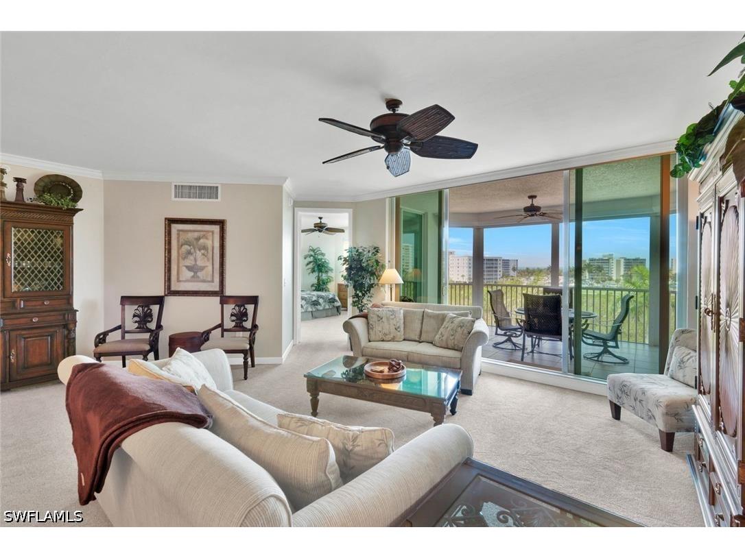 315 Dunes Boulevard #404 Naples FL 34110 226018405 image2