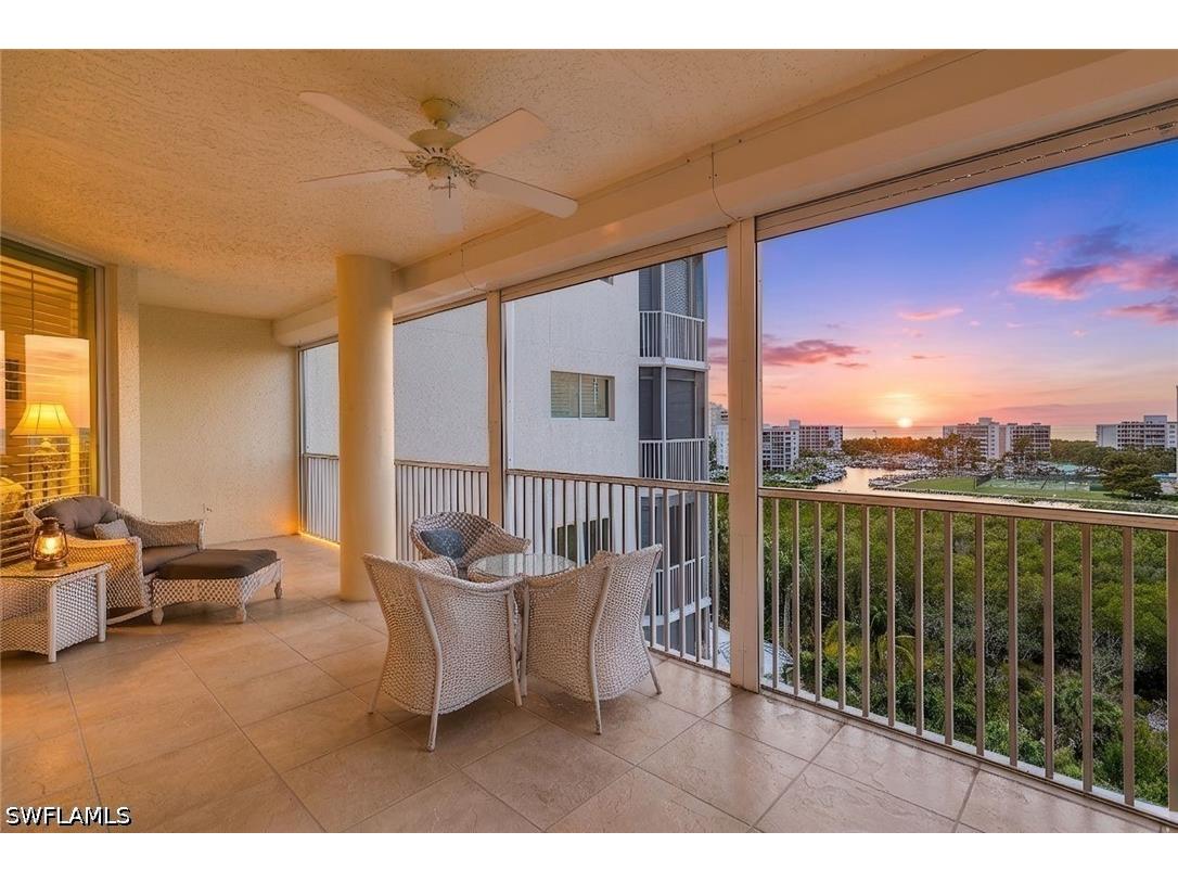 315 Dunes Boulevard #707 Naples FL 34110 226020698 image1