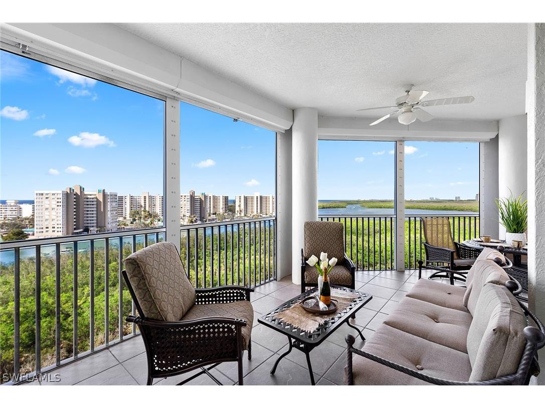 315 Dunes Boulevard #906 Naples FL 34110 223001182 image1