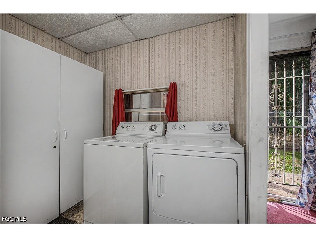 315 Fountain View Boulevard North Fort Myers FL 33903 2026017576 image10